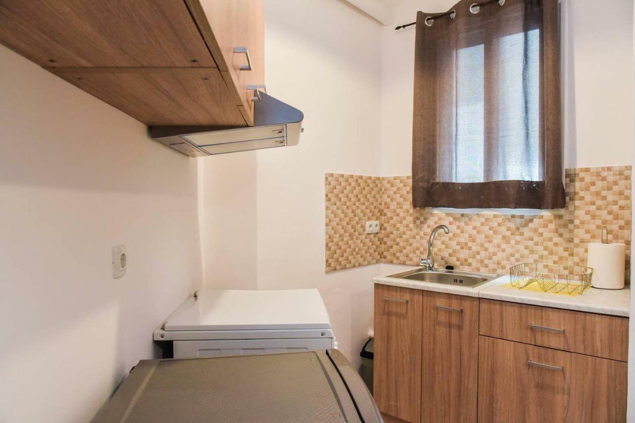 Central Studio At Plateia Amerikis 1Bed 2 Pers Apartamento Atenas Exterior foto