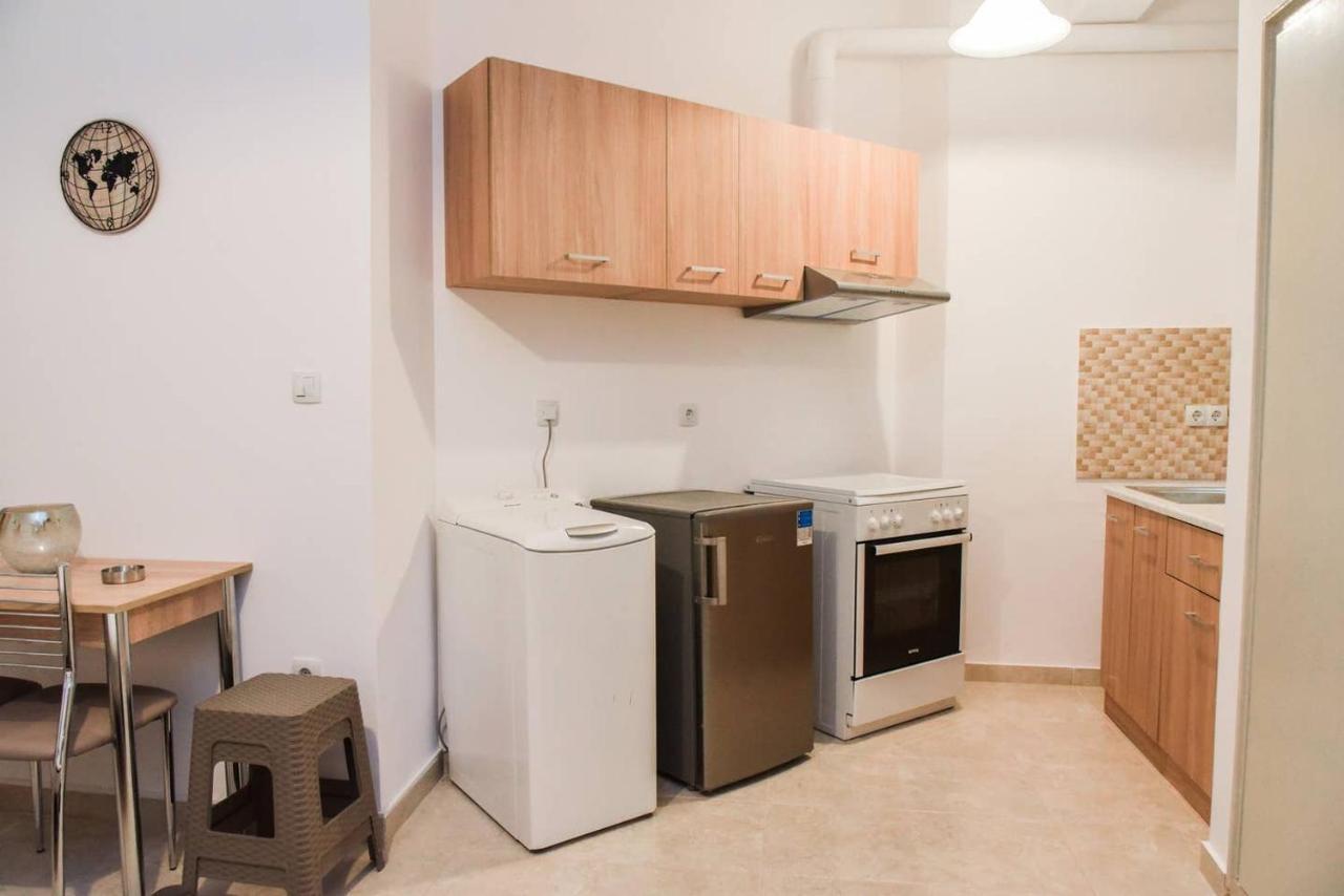 Central Studio At Plateia Amerikis 1Bed 2 Pers Apartamento Atenas Exterior foto